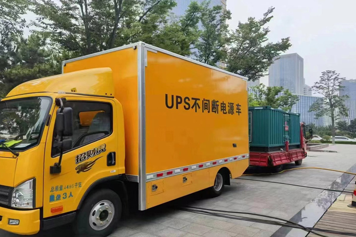 界首发电机租赁施工现场