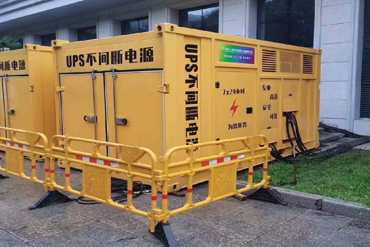 界首发电机租赁施工现场